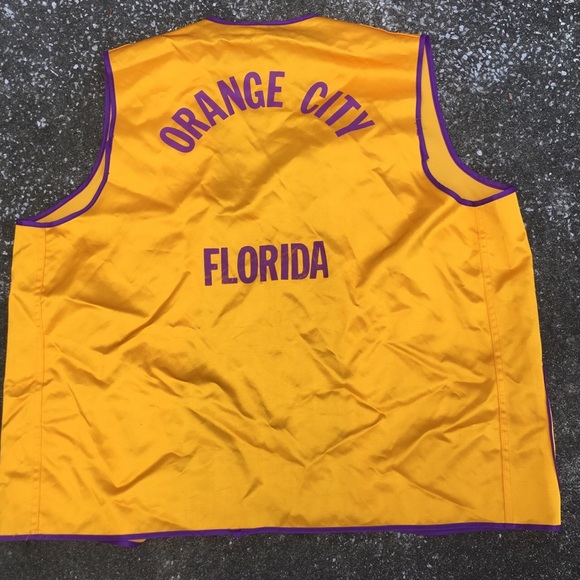 Vintage Collectable patches pins LION'S Vest Top L - Picture 5 of 10